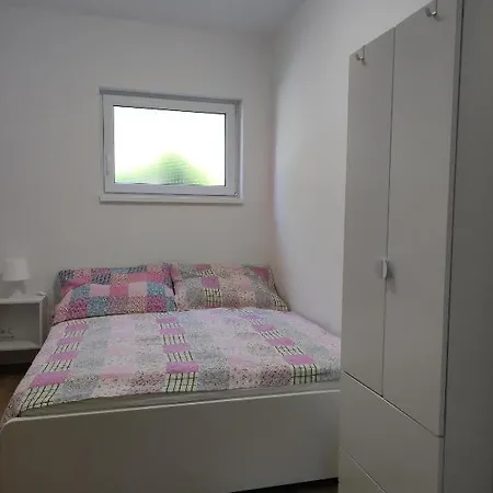Beach Apartment Zamardi Hébergement de vacances