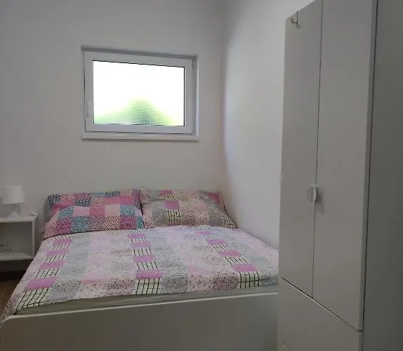 Beach Apartment Zamardi 펜션