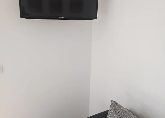 Semesterbostad Beach Apartment Zamardi